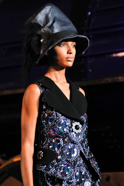 Look 104